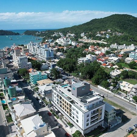 Adra 106 - Apartamento No Centro De Bombinhas - Rooftop Com Piscina E Academia - A Poucos Metros Da Praia - ภายนอก รูปภาพ