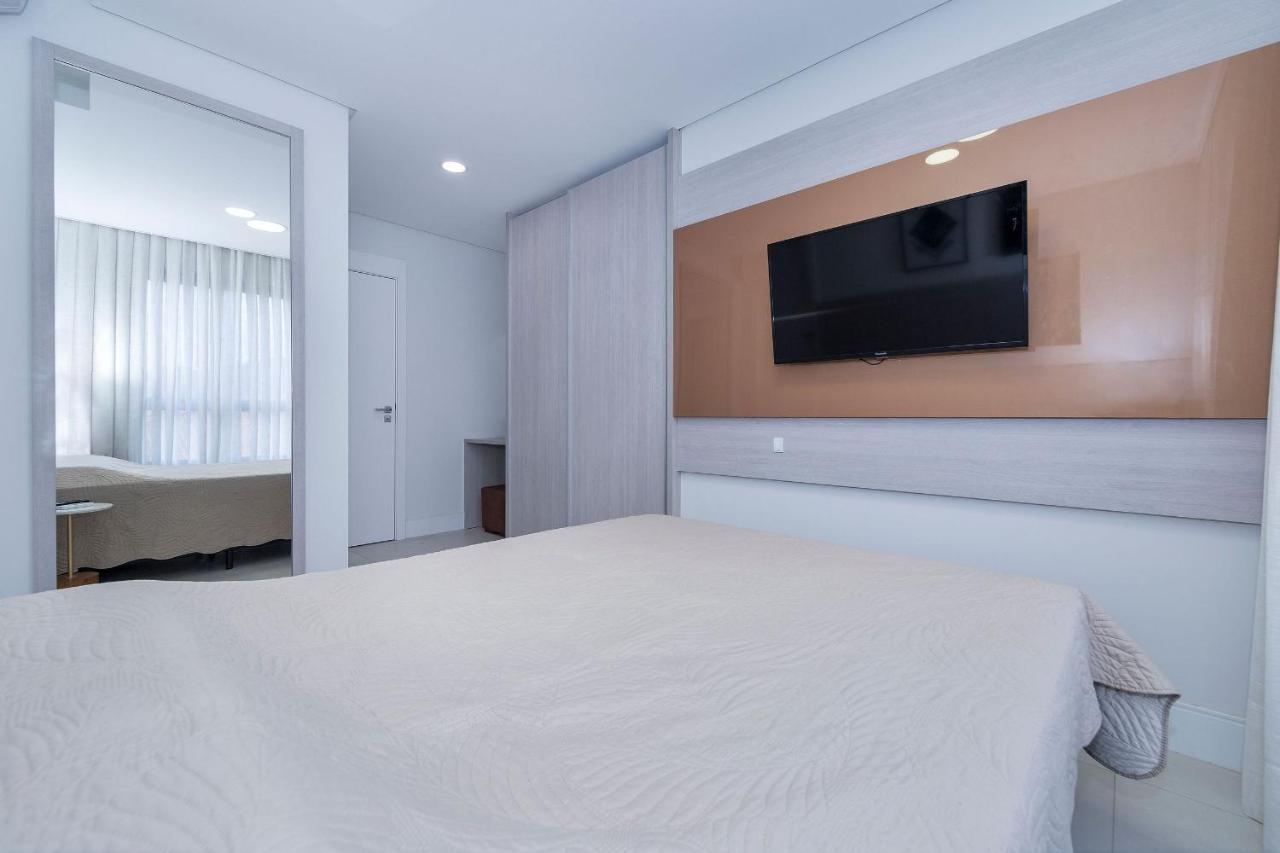 Adra 106 - Apartamento No Centro De Bombinhas - Rooftop Com Piscina E Academia - A Poucos Metros Da Praia - ภายนอก รูปภาพ