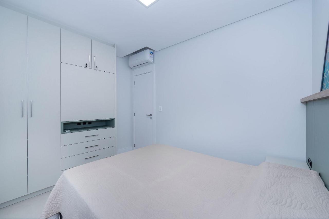 Adra 106 - Apartamento No Centro De Bombinhas - Rooftop Com Piscina E Academia - A Poucos Metros Da Praia - ภายนอก รูปภาพ