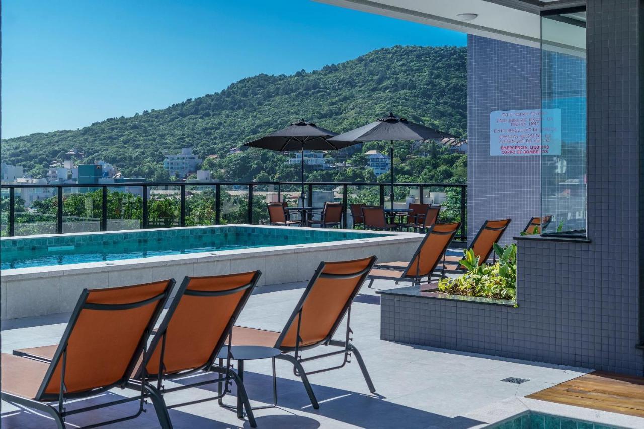 Adra 106 - Apartamento No Centro De Bombinhas - Rooftop Com Piscina E Academia - A Poucos Metros Da Praia - ภายนอก รูปภาพ
