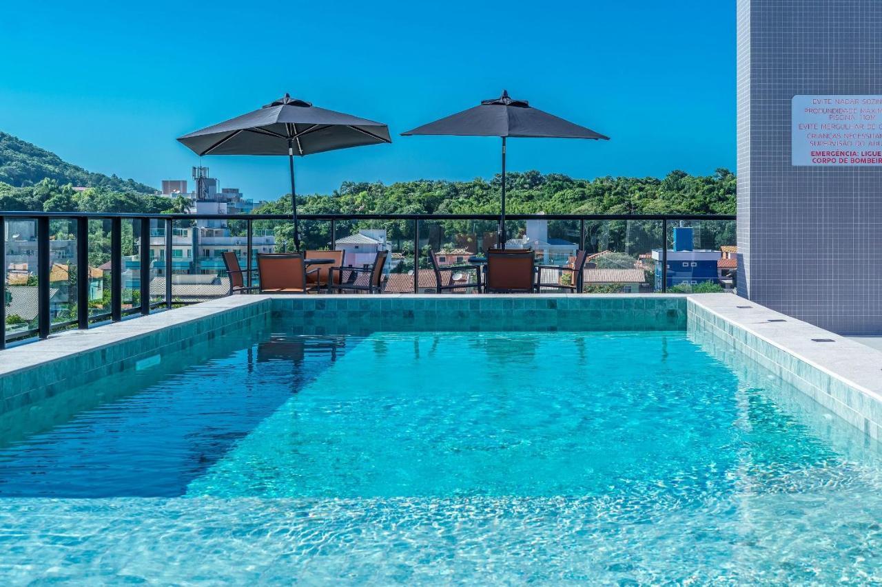Adra 106 - Apartamento No Centro De Bombinhas - Rooftop Com Piscina E Academia - A Poucos Metros Da Praia - ภายนอก รูปภาพ