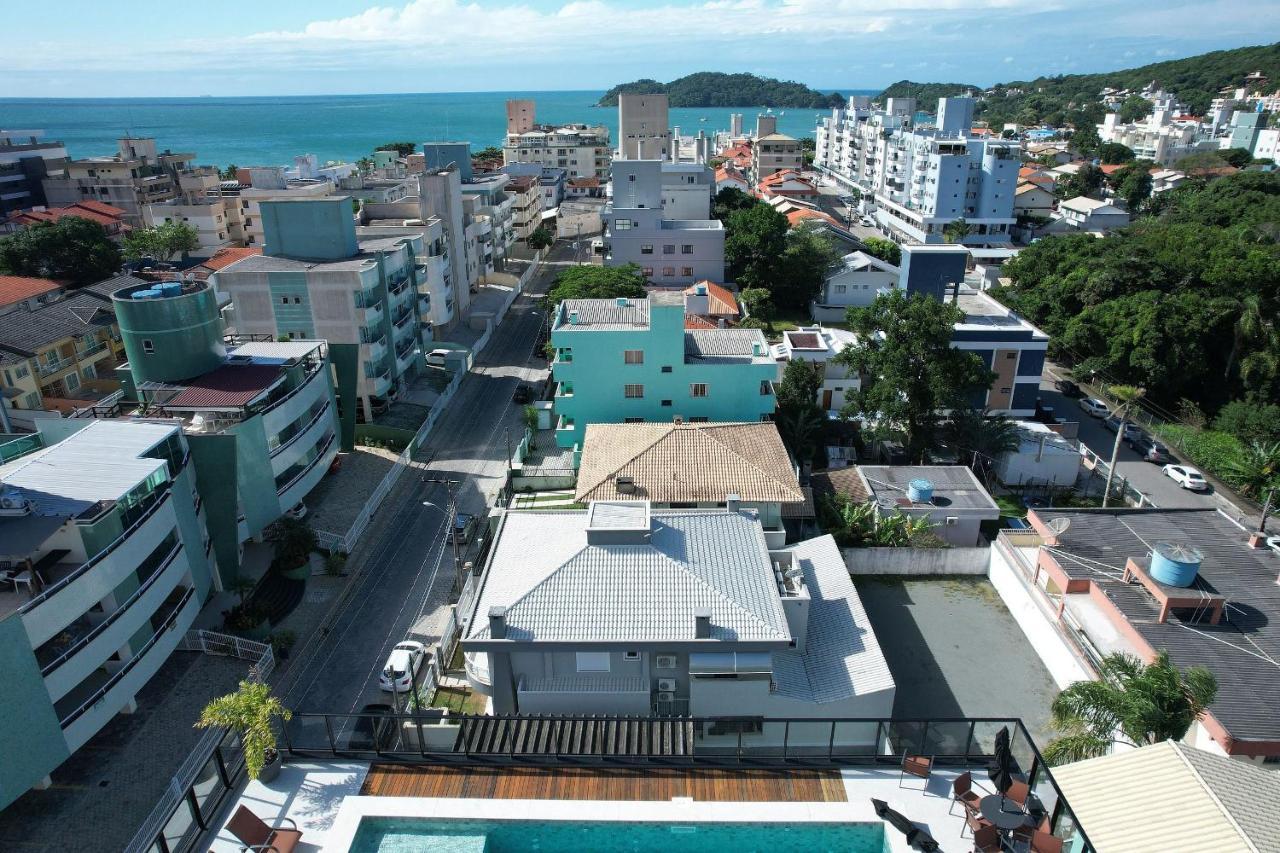 Adra 106 - Apartamento No Centro De Bombinhas - Rooftop Com Piscina E Academia - A Poucos Metros Da Praia - ภายนอก รูปภาพ