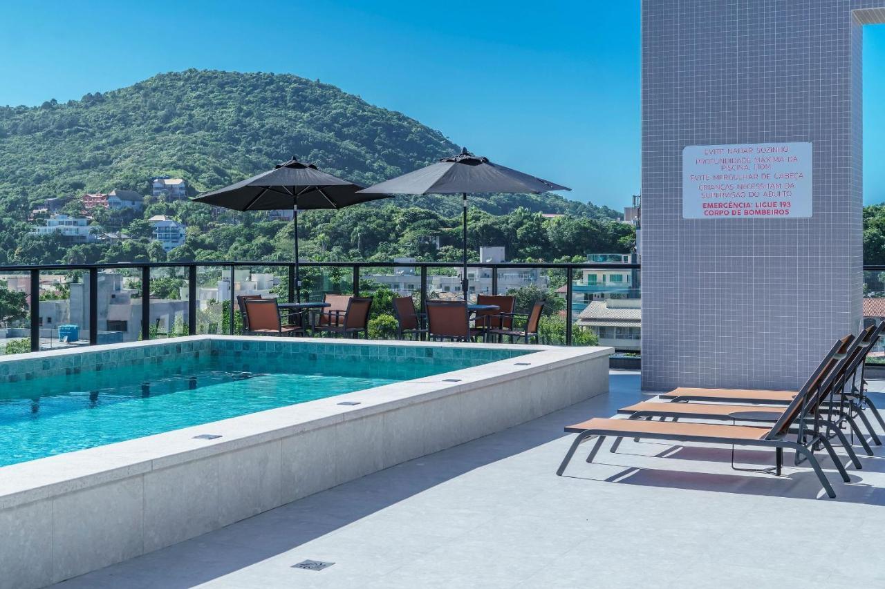 Adra 106 - Apartamento No Centro De Bombinhas - Rooftop Com Piscina E Academia - A Poucos Metros Da Praia - ภายนอก รูปภาพ