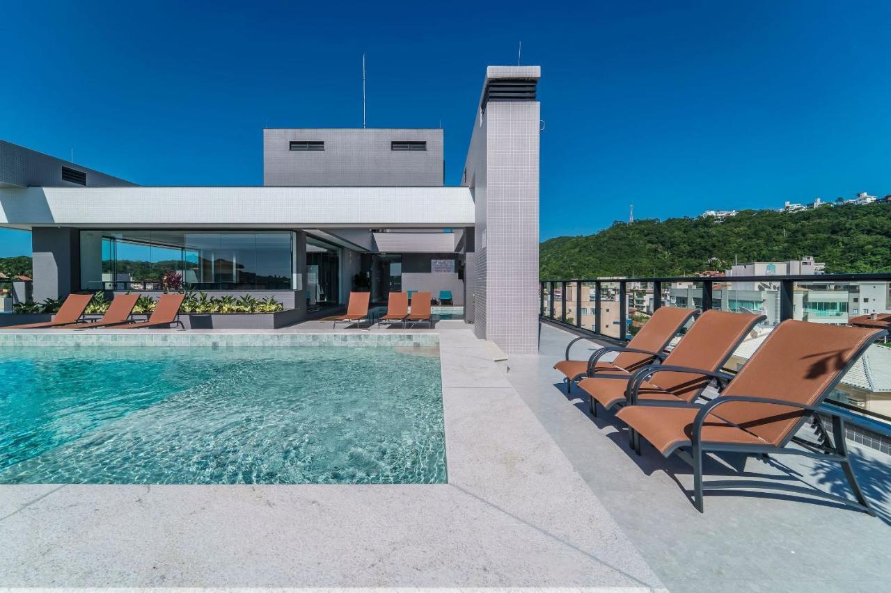 Adra 106 - Apartamento No Centro De Bombinhas - Rooftop Com Piscina E Academia - A Poucos Metros Da Praia - ภายนอก รูปภาพ