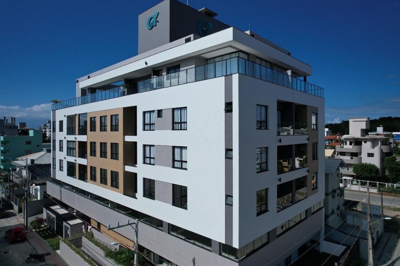 Adra 106 - Apartamento No Centro De Bombinhas - Rooftop Com Piscina E Academia - A Poucos Metros Da Praia - ภายนอก รูปภาพ
